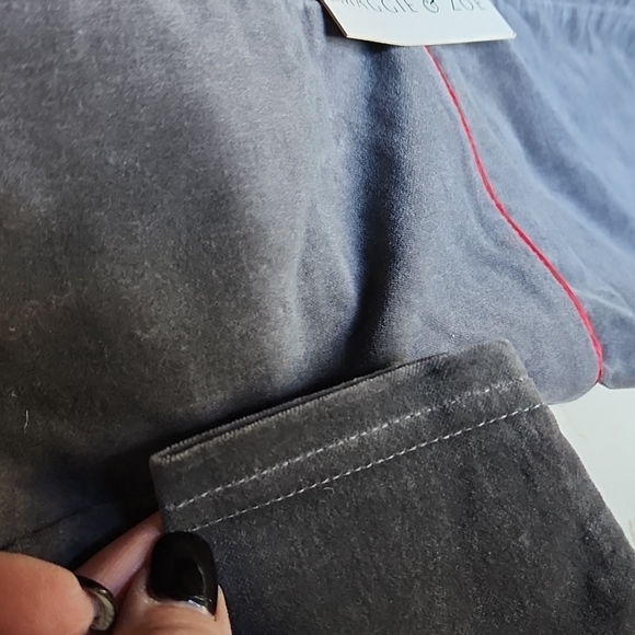 NWT 24 mos Grey Velvet Dress with Hat - Picture 12 of 16